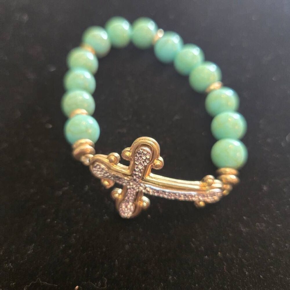 Cross & Turquoise Beas Stretch Bracelet